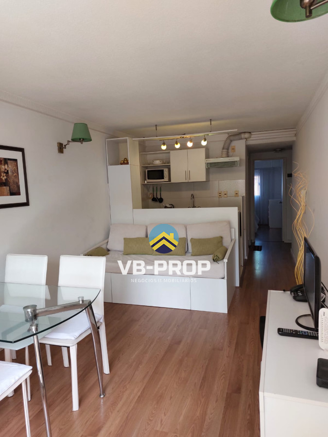 Apartamento ID.101 - Alquiler apartamento centro 1 dormitorio amoblado
