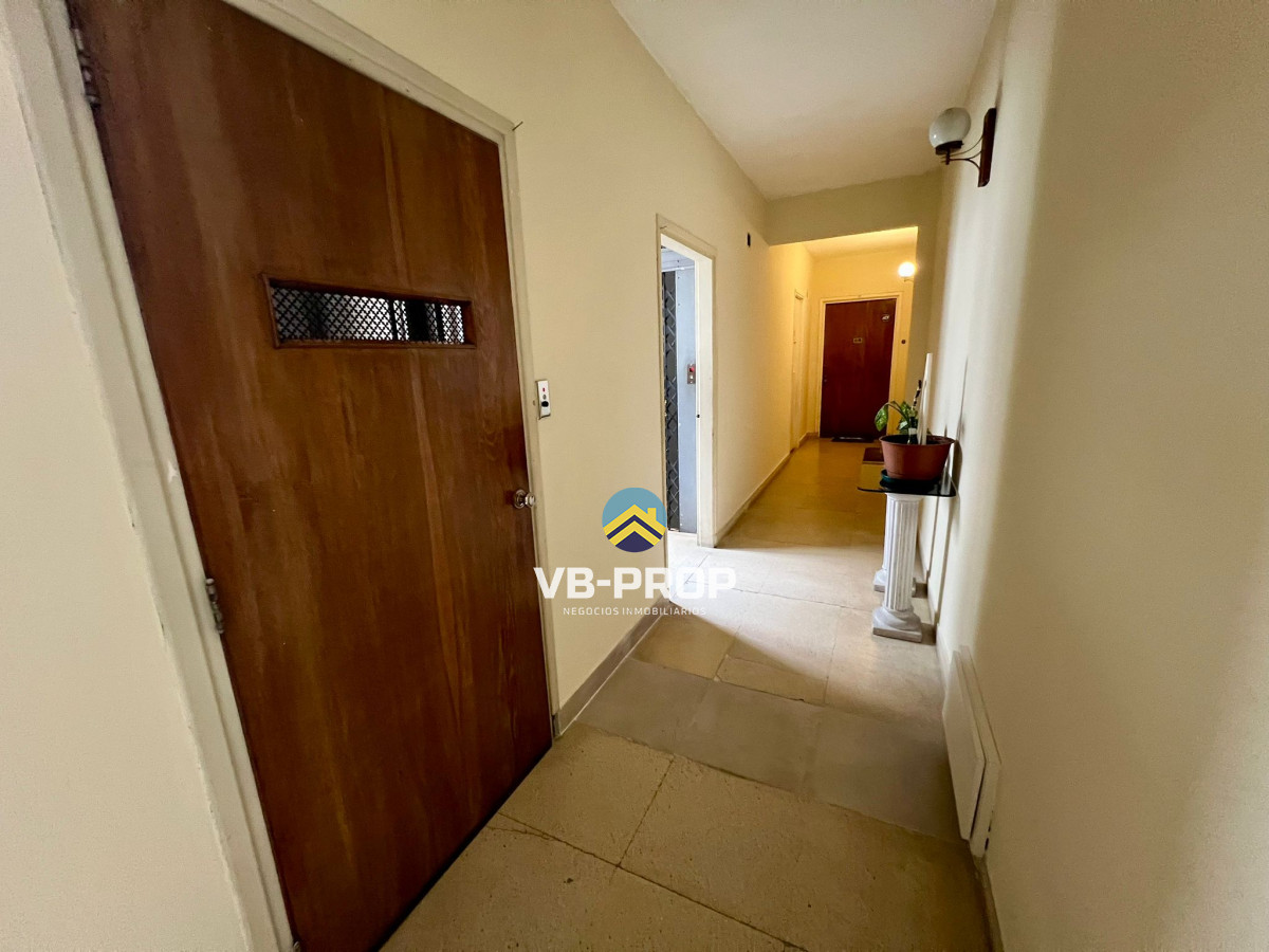 Apartamento ID.389 - Apartamento 2 dormitorios + servicio en venta cordon centro oportunidad oficina 