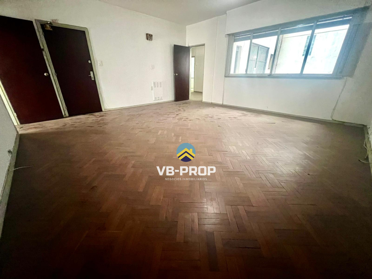 Apartamento ID.454 - Venta apartamento centro 3 dormitorios + servicio oficina 