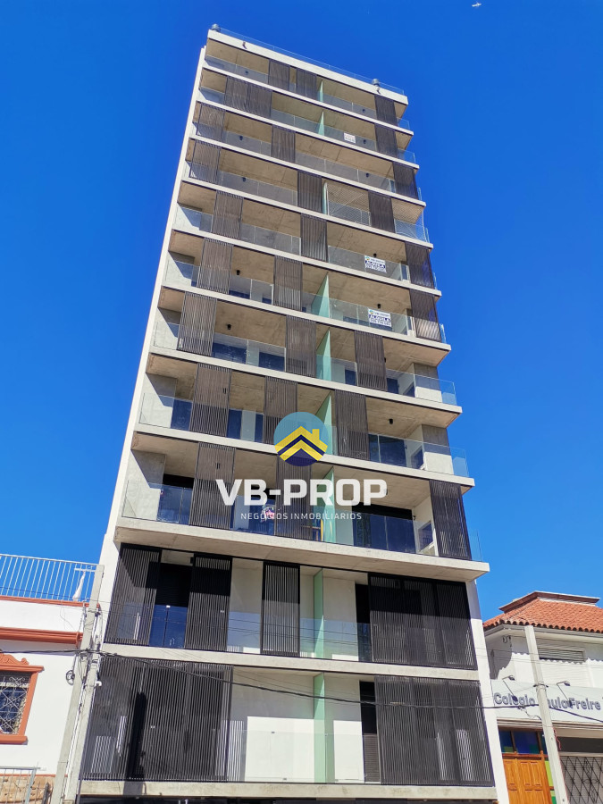 Apartamento ID.194 - Alquiler apartamento 1 dormitorio parque batlle parrillero cochera 