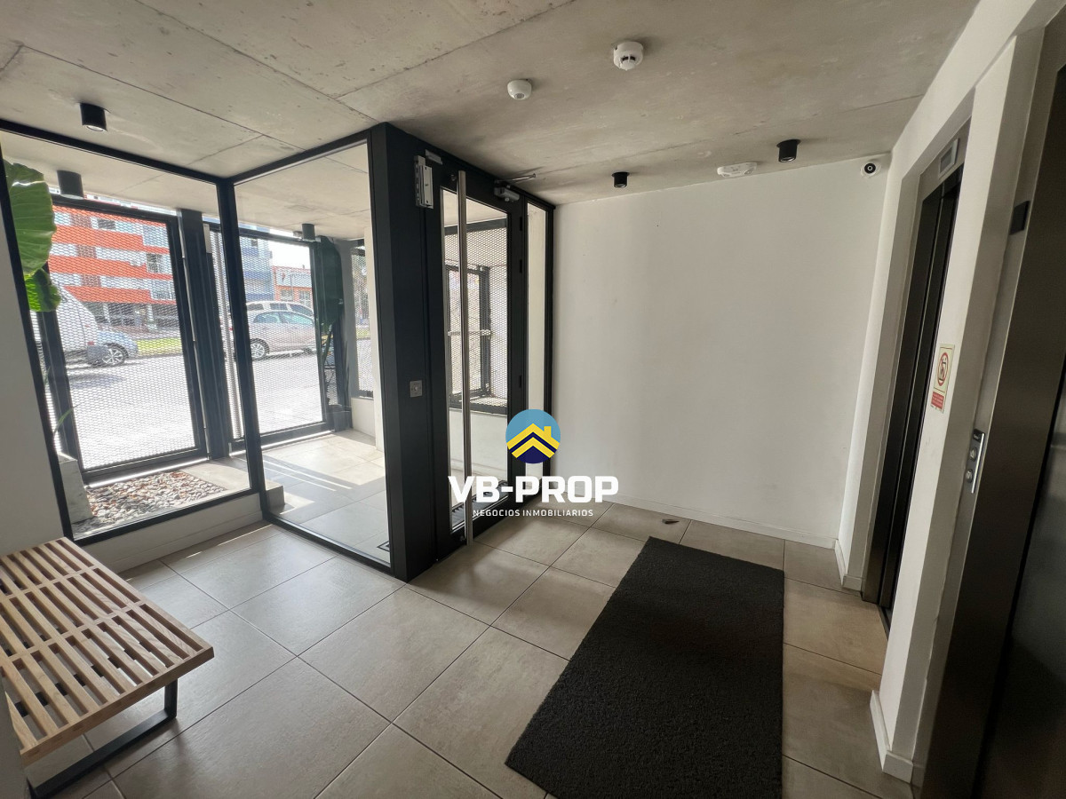 Apartamento ID.418 - Venta apartamento 1 dormitorio parque Batlle + garaje  