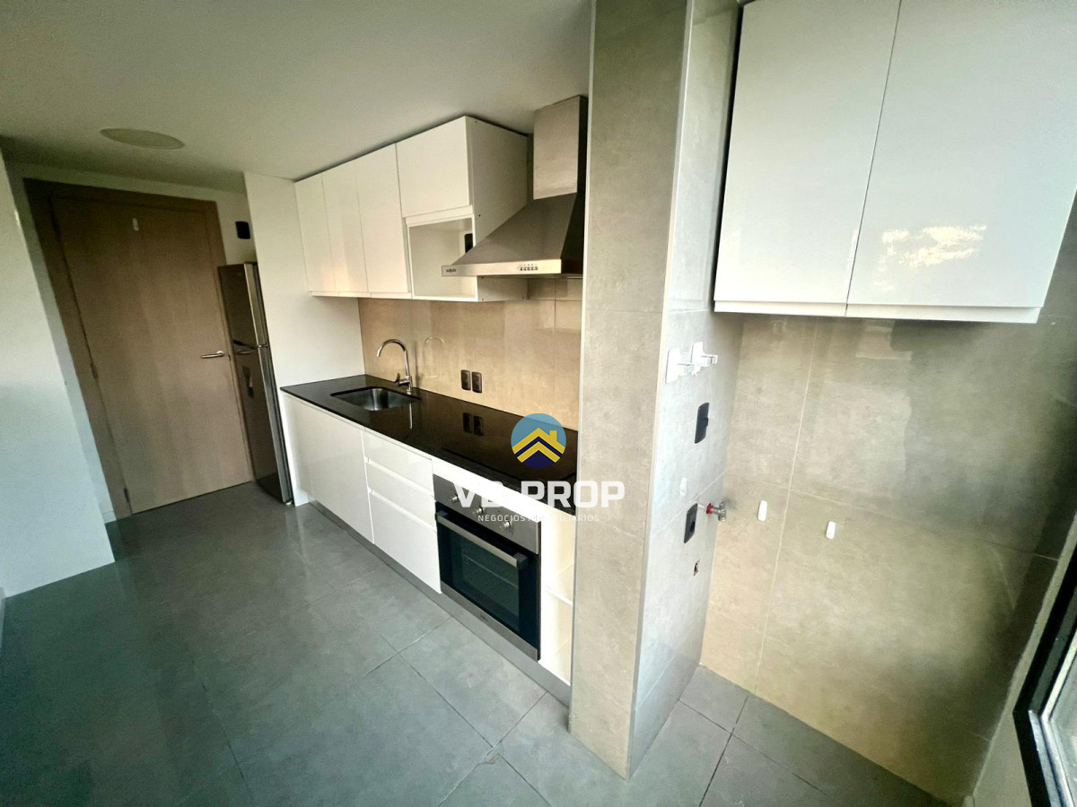 Apartamento ID.430 - Alquiler anual punta del este torre gaudi 2 dormitorios + garaje