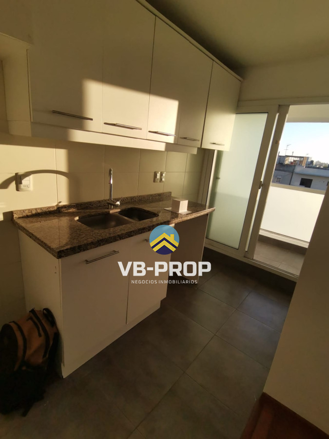 Apartamento ID.93 - Alquiler apartamento 2 dormitorios parque batlle cochera 