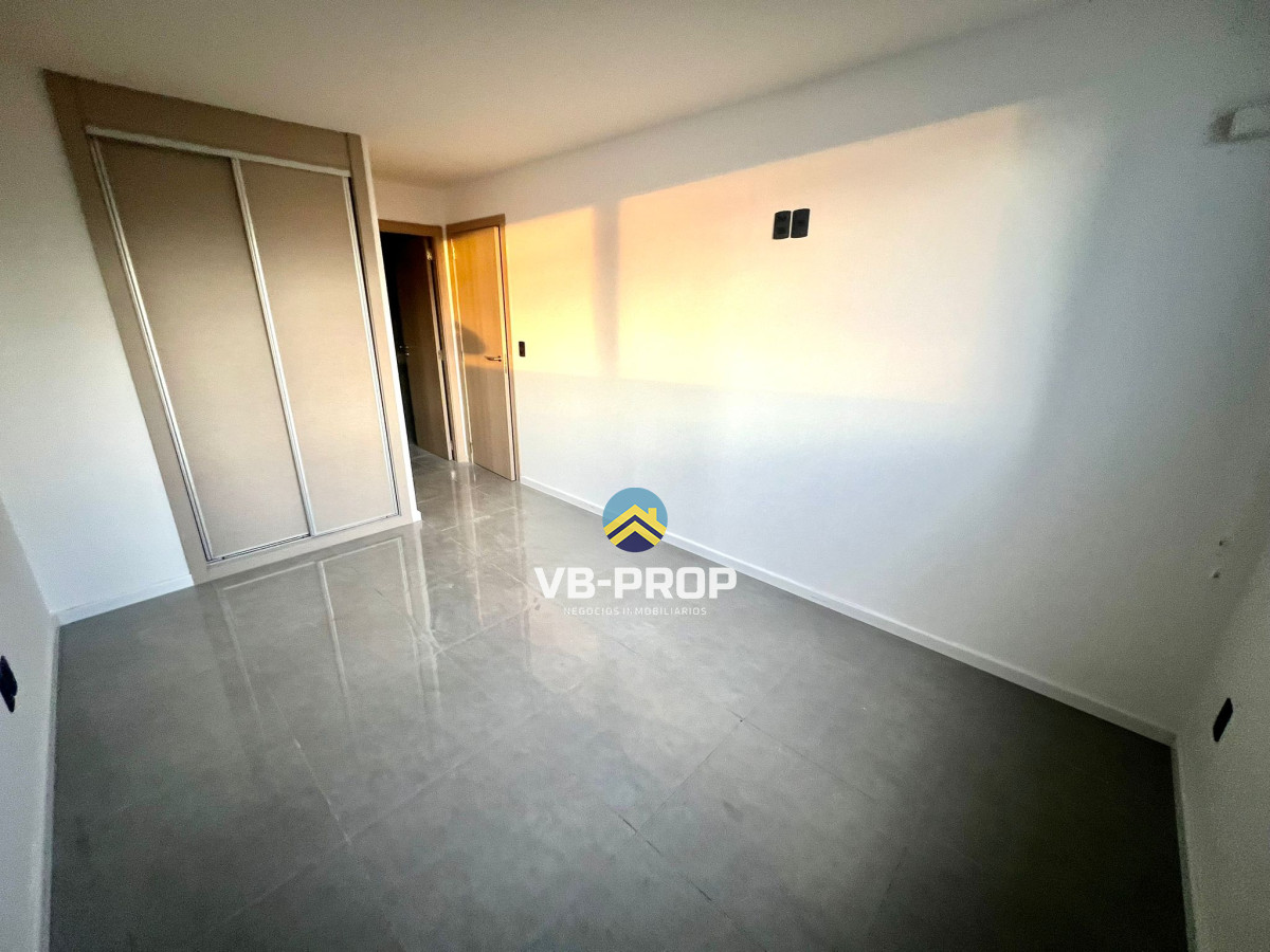 Apartamento ID.430 - Alquiler anual punta del este torre gaudi 2 dormitorios + garaje