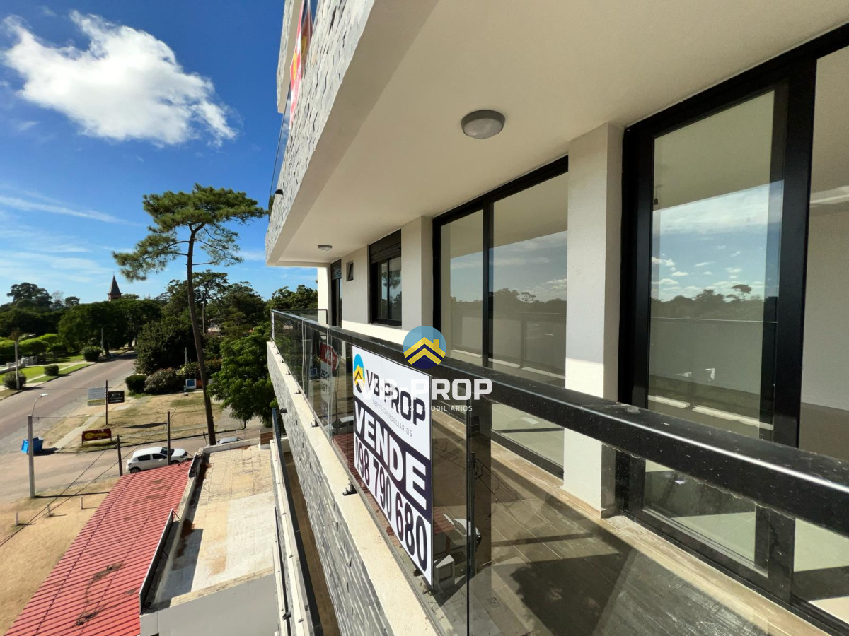 Apartamento ID.150 - Alquiler apartamento 2 dormitorios atlantida edificio capri