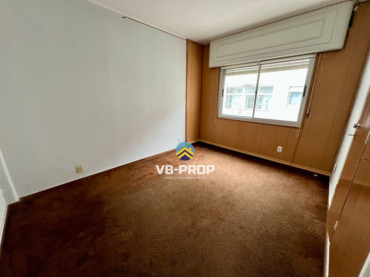 Apartamento ID.389 - Apartamento 2 dormitorios + servicio en venta cordon centro oportunidad oficina 
