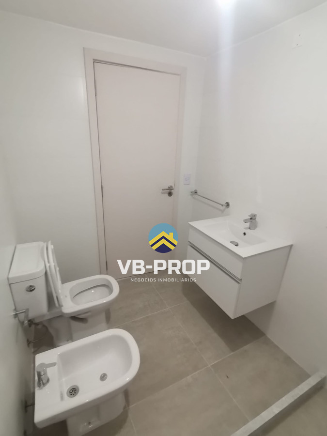 Apartamento ID.194 - Alquiler apartamento 1 dormitorio parque batlle parrillero cochera 