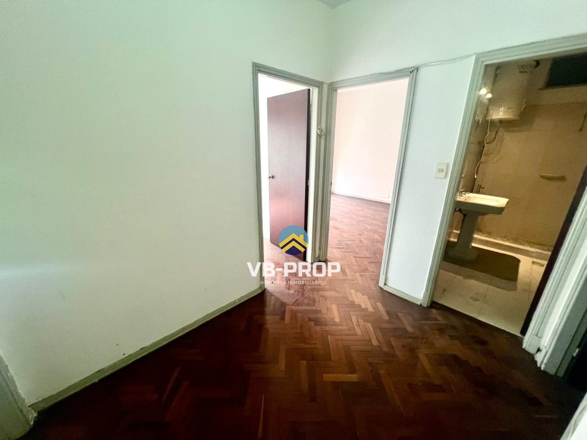 Apartamento ID.454 - Venta apartamento centro 3 dormitorios + servicio oficina 