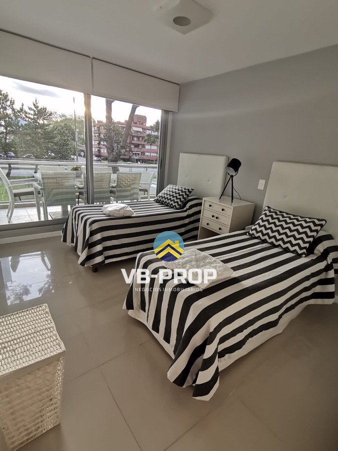 Apartamento ID.84 - Venta apartamento 3 dormitorios be punta Roosevelt 