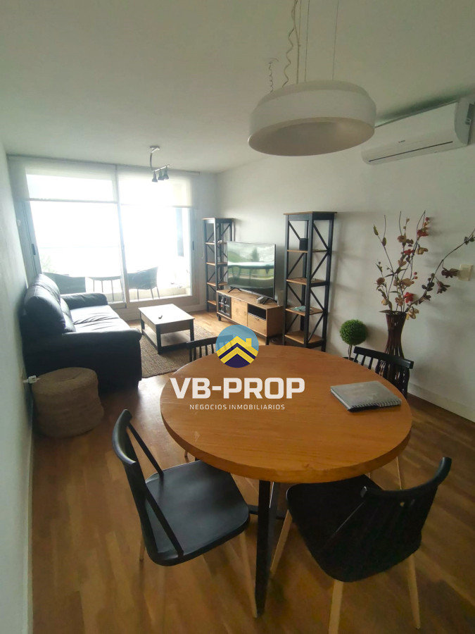 Apartamento ID.362 - Venta apartamento 2 dormitorios punta carretas + cochera 