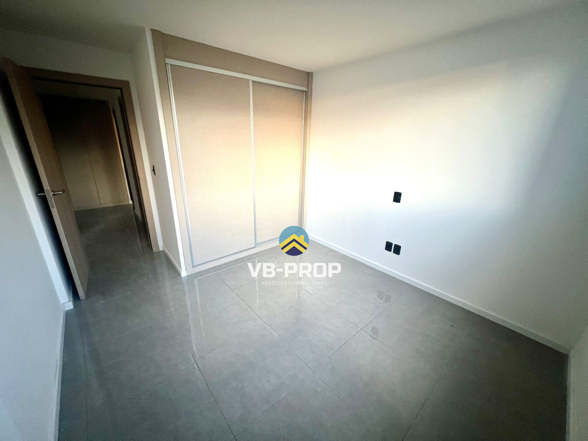 Apartamento ID.430 - Alquiler anual punta del este torre gaudi 2 dormitorios + garaje