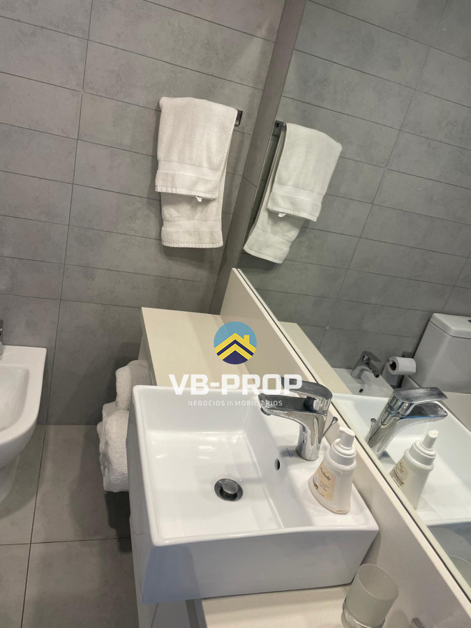 Apartamento ID.362 - Venta apartamento 2 dormitorios punta carretas + cochera 