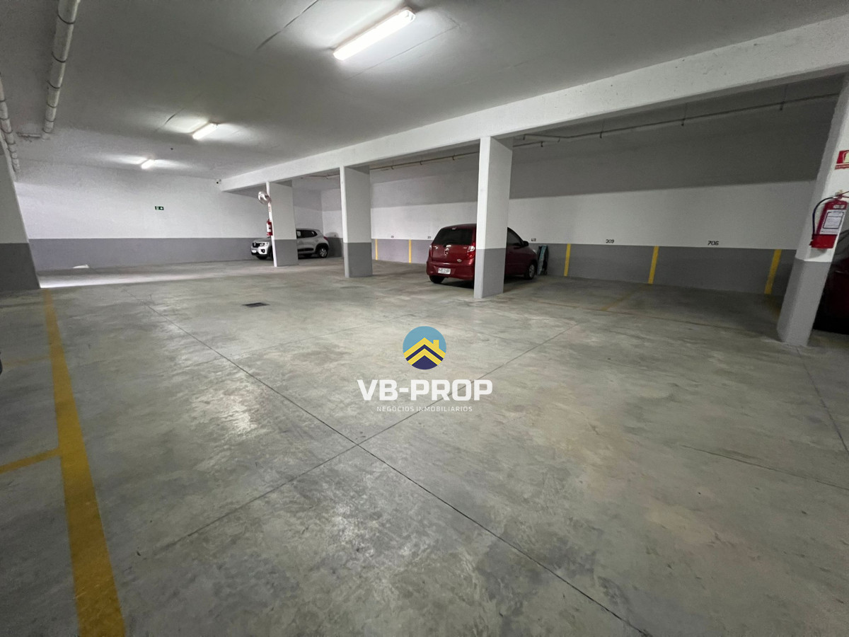 Apartamento ID.355 - Venta apartamento 1 dormitorio + cochera centro Maldonado Edif Italia
