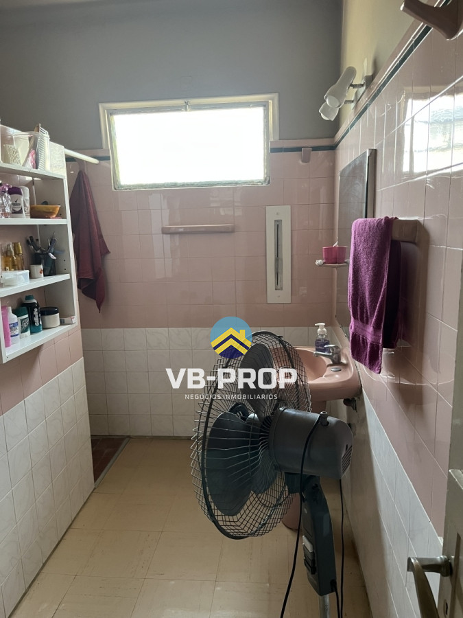 Casa ID.326 - Venta casa PH malvin punta gorda 3 dormitorios 