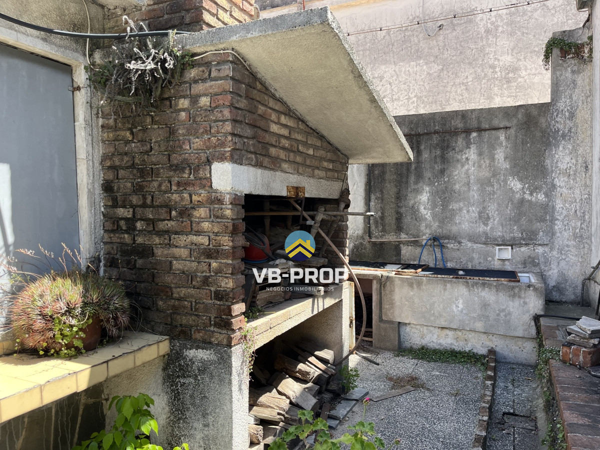 Casa ID.326 - Venta casa PH malvin punta gorda 3 dormitorios 