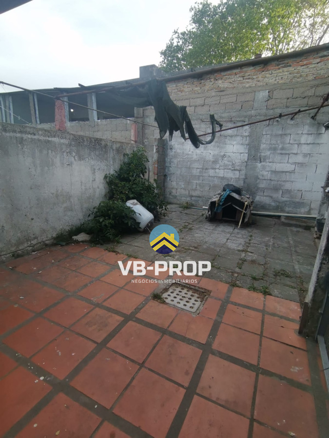 Casa ID.323 - Venta casa 2 dormitorios malvin norte camino carrasco 