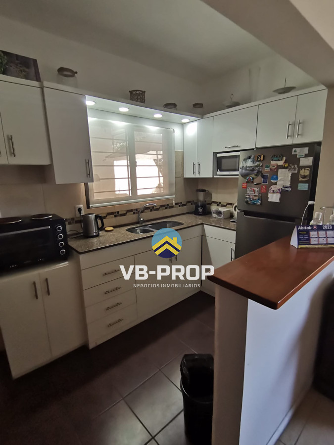 Casa ID.99 - Venta casa de altos carrasco zona náutico 3 dormitorios 