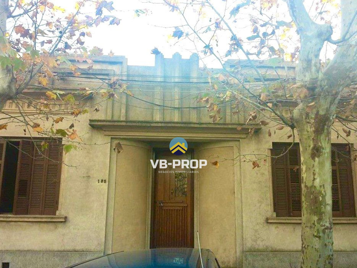 Casa ID.366 - Venta casa 3 dormitorios colonia centro 