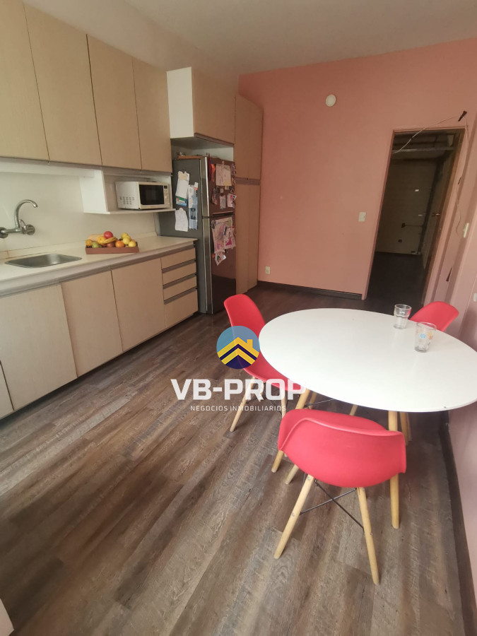 Casa ID.328 - Venta casa Buceo 2 dormitorios + cochera 
