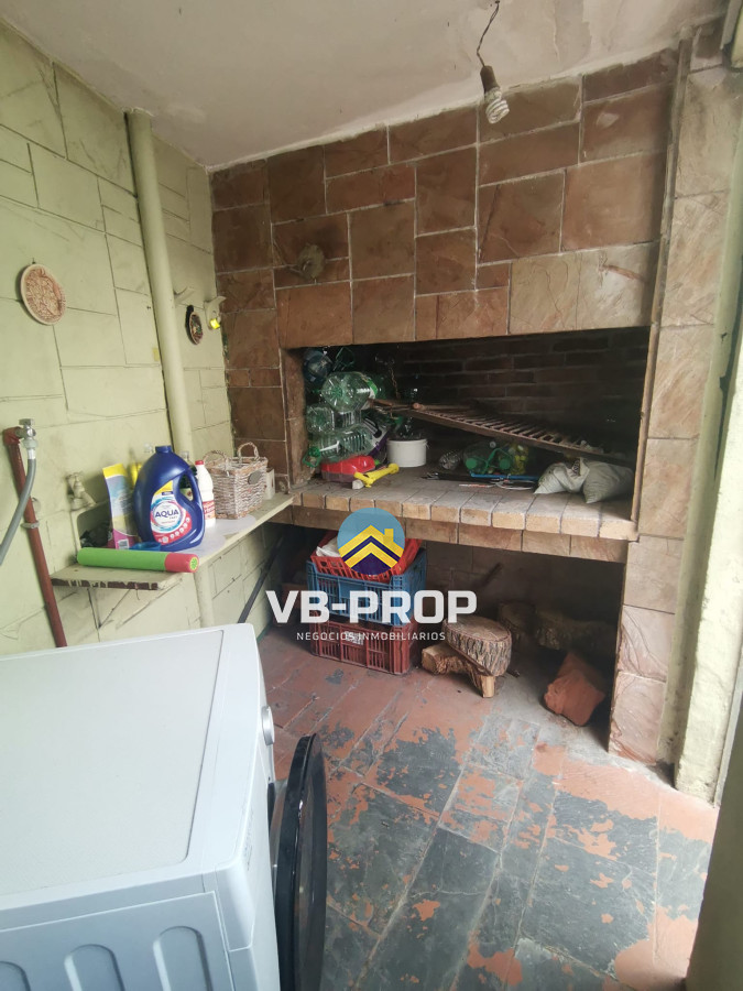 Casa ID.328 - Venta casa Buceo 2 dormitorios + cochera 