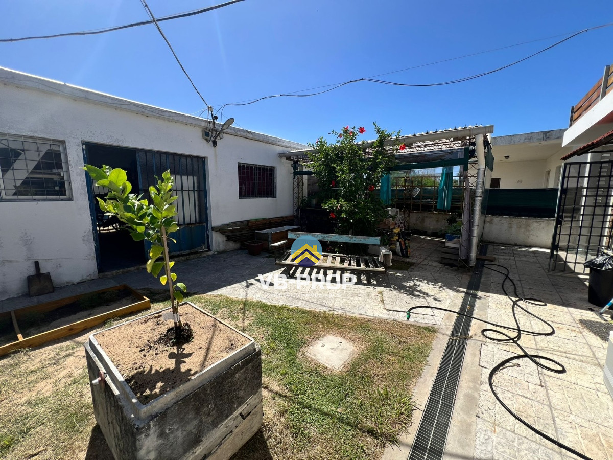Casa ID.357 - Venta casa cuchilla alta frente al mar 