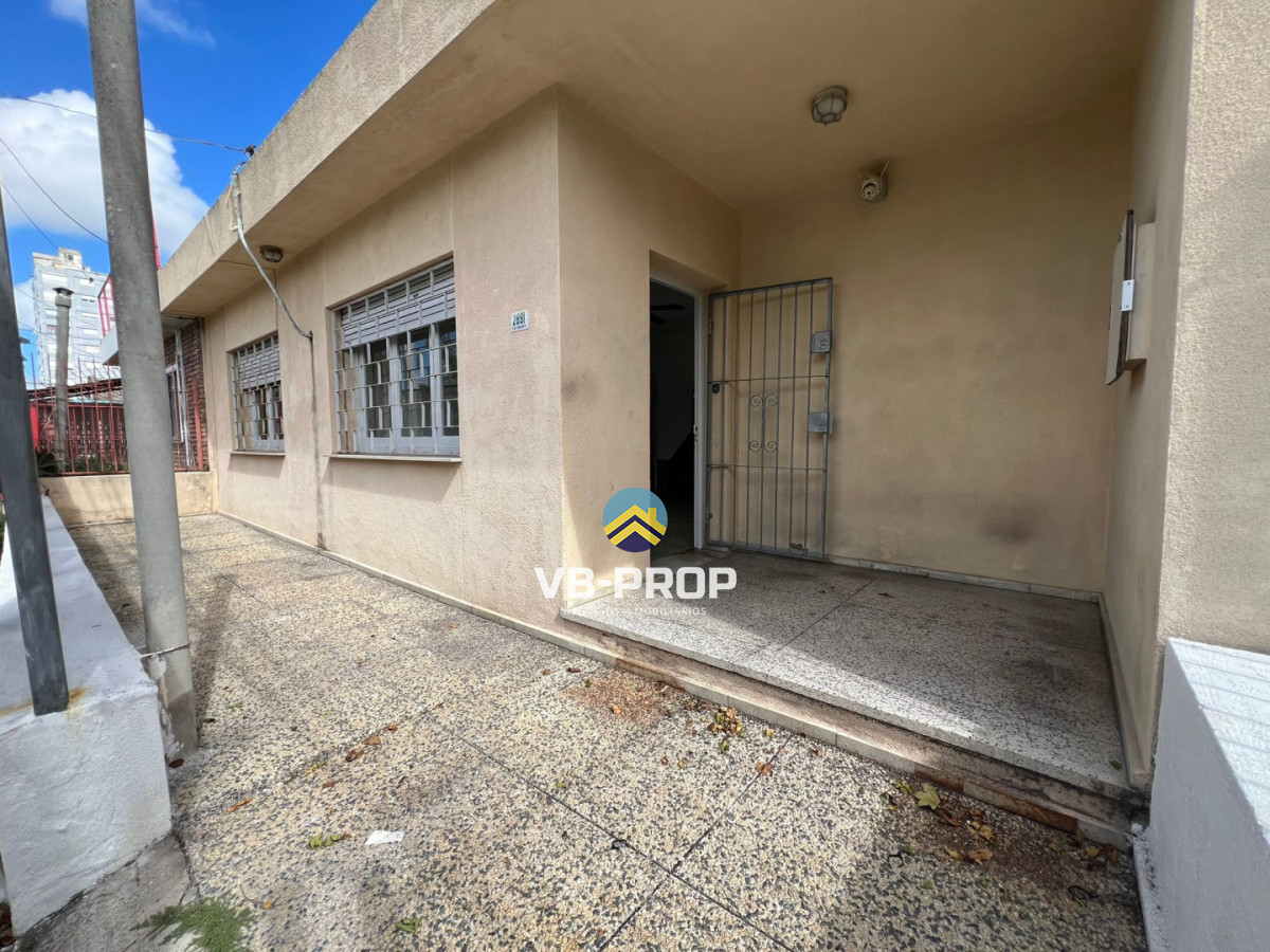 Casa ID.480 - Alquiler casa 2 dormitorios mercado modelo