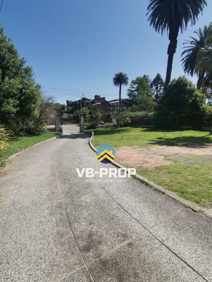Casa ID.325 - Casa en venta Colon Ideal empresa Av. Lezica 