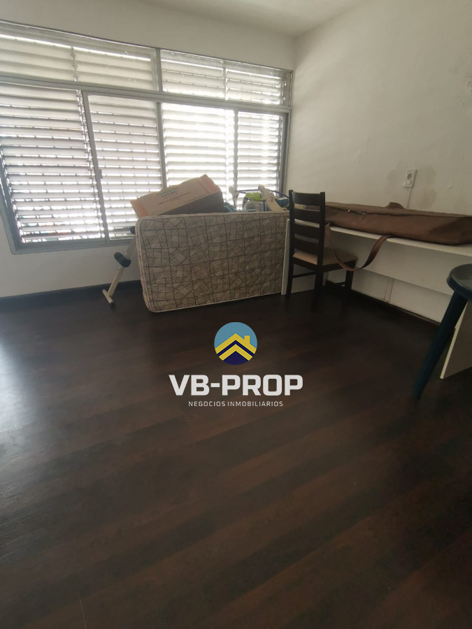 Casa ID.328 - Venta casa Buceo 2 dormitorios + cochera 
