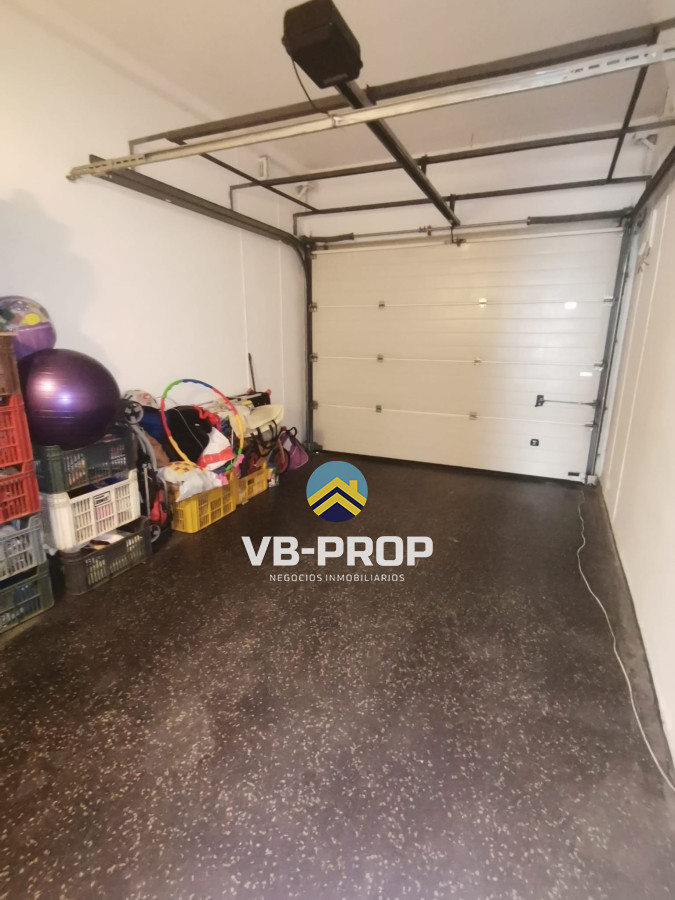 Casa ID.328 - Venta casa Buceo 2 dormitorios + cochera 