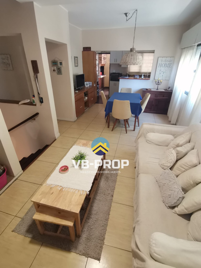 Casa ID.99 - Venta casa de altos carrasco zona náutico 3 dormitorios 