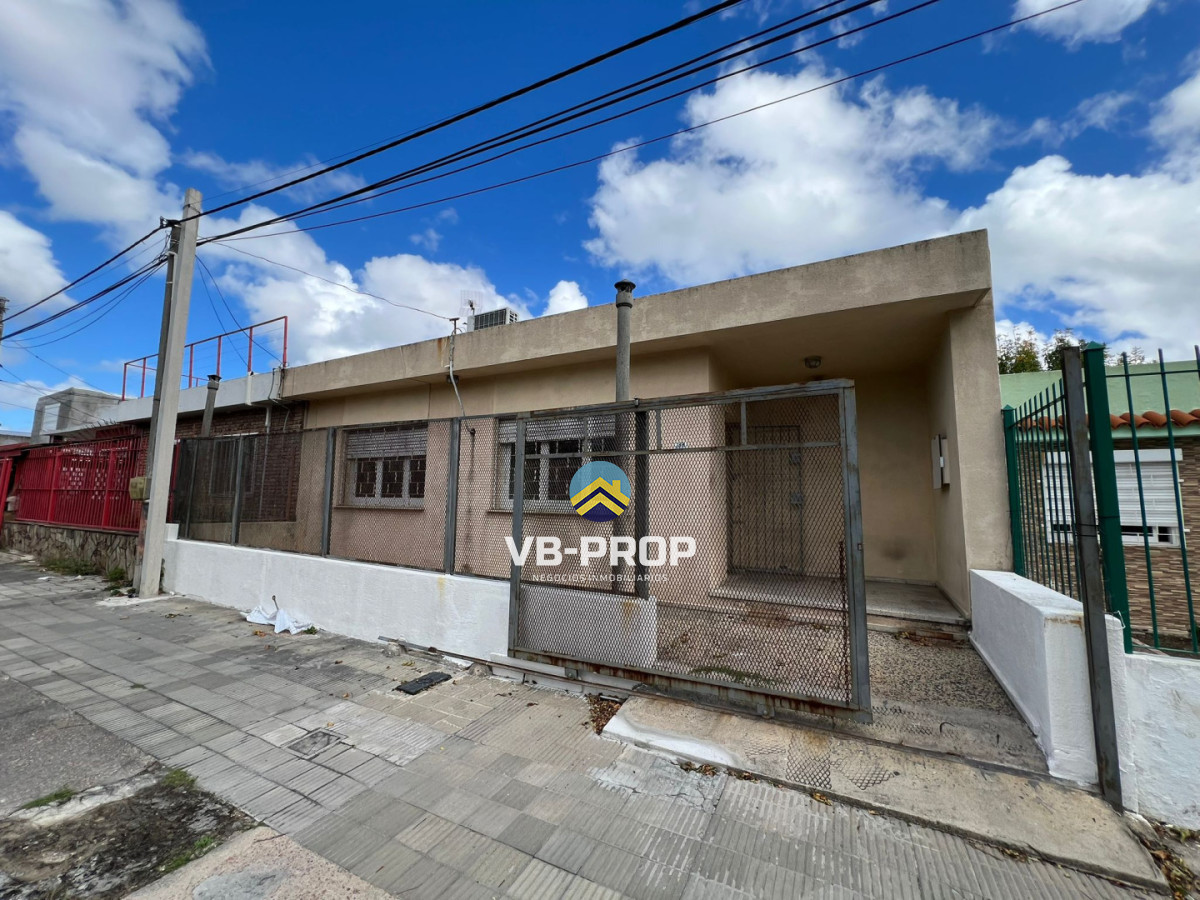 Casa ID.480 - Alquiler casa 2 dormitorios mercado modelo