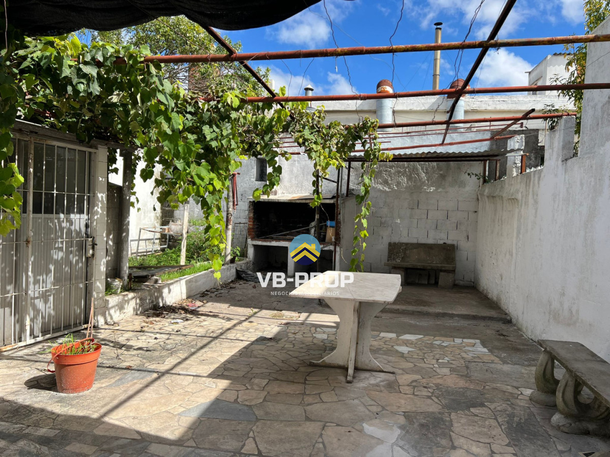 Casa ID.480 - Alquiler casa 2 dormitorios mercado modelo