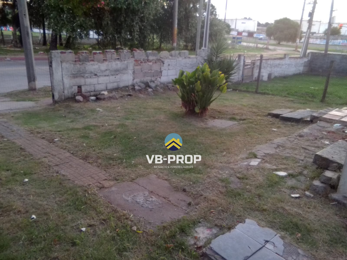 Casa ID.444 - Venta casa millan y lecocq conciliación 1 dormitorio terreno