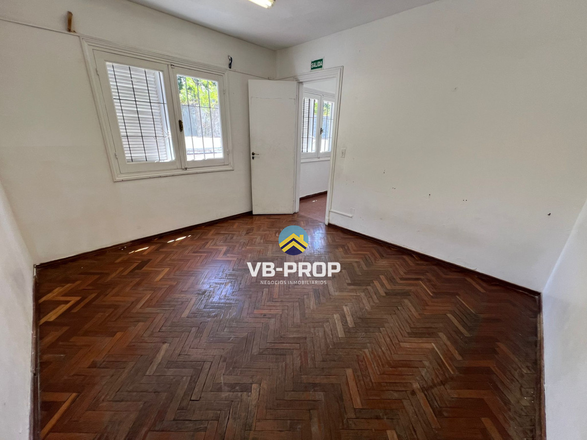 Casa ID.409 - venta casa tres cruces empresa depósitos oportunidad  