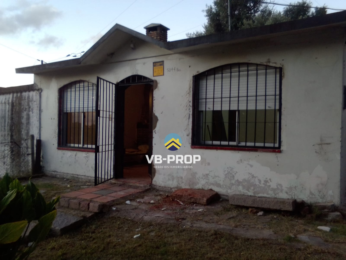 Casa ID.444 - Venta casa millan y lecocq conciliación 1 dormitorio terreno