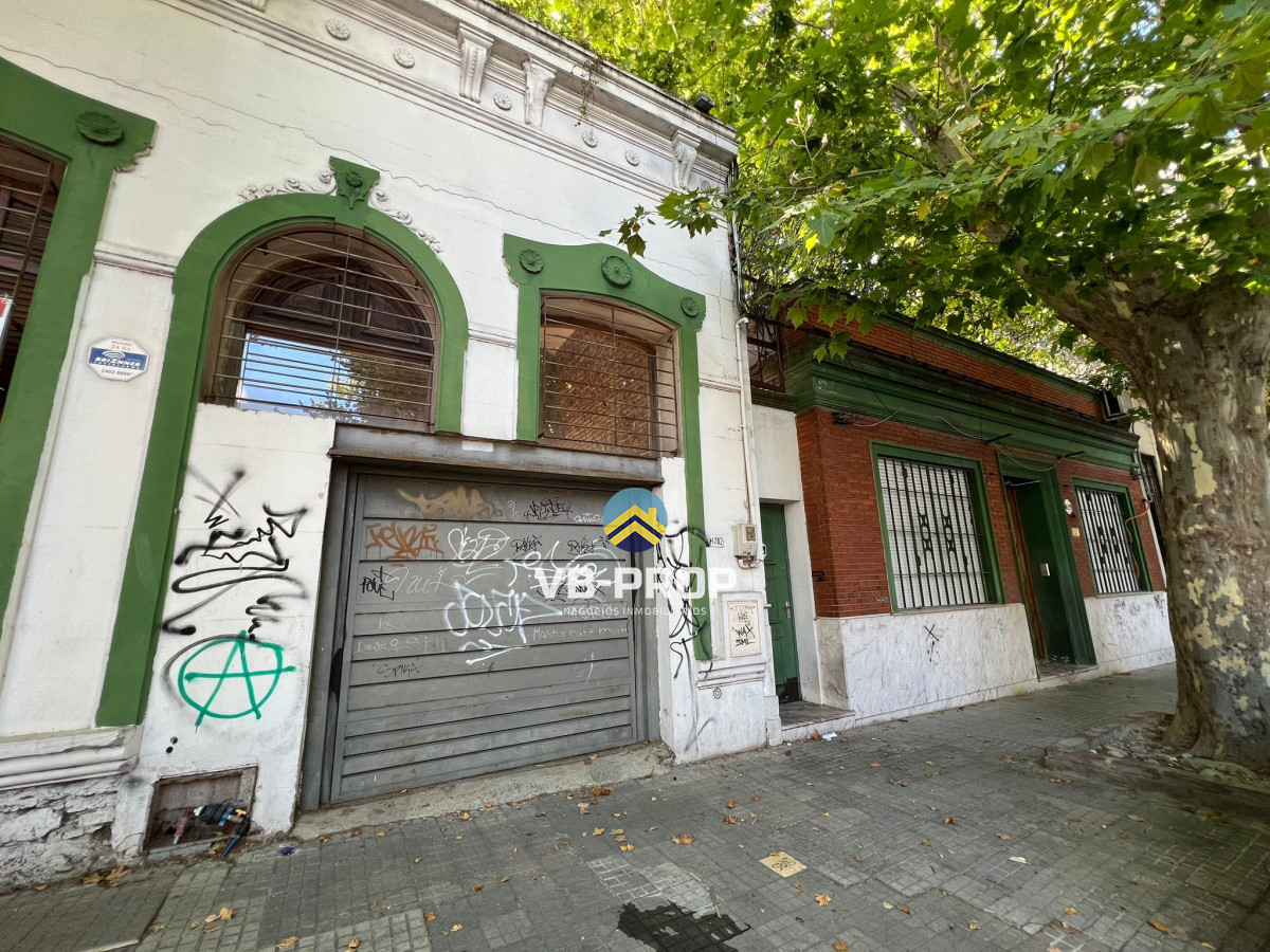 Casa ID.406 - Alquiler casa en tres cruces ideal empresa oficina deposito 