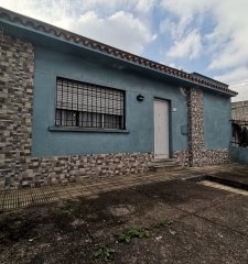 Venta casa buceo 1 dormitorio terreno