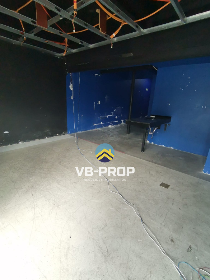 Local Comercial ID.214 - Alquiler local comercial parque batlle buceo