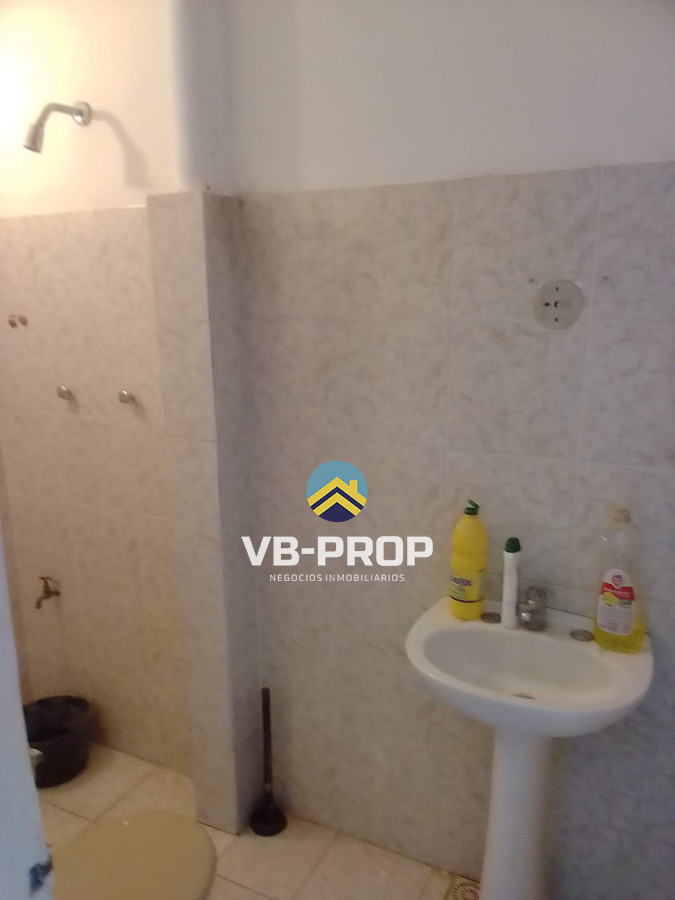 Local Comercial ID.81 - Local comercial buceo Solano López 
