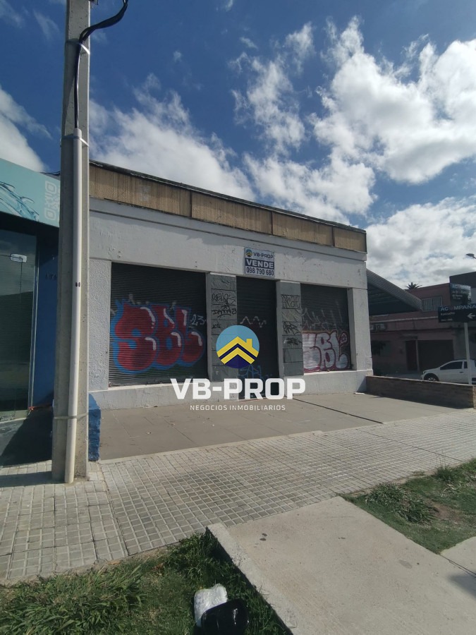 Local Comercial ID.138 - Venta locales comerciales Parque Batlle Luis Alberto de Herrera 