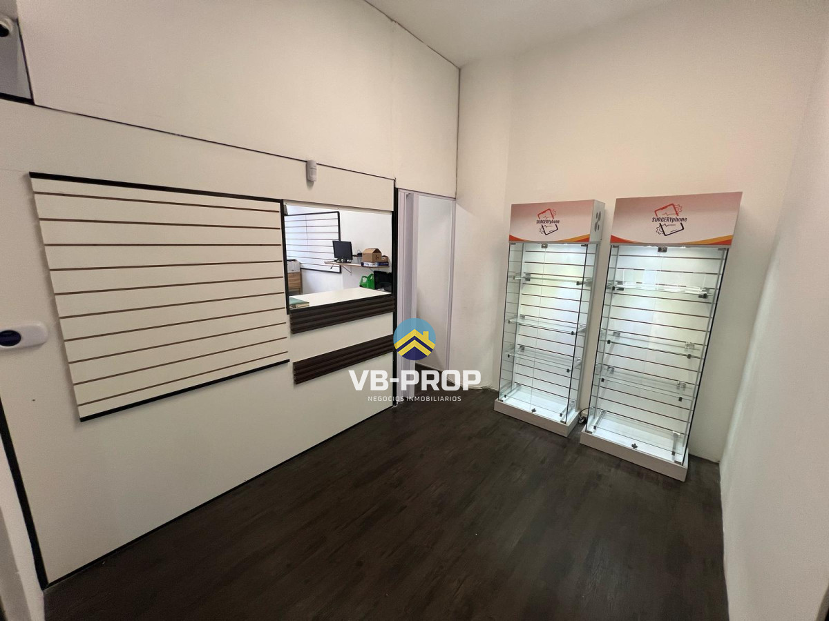 Local Comercial ID.419 - Alquiler local comercial galería cine opera DISPONIBLE 