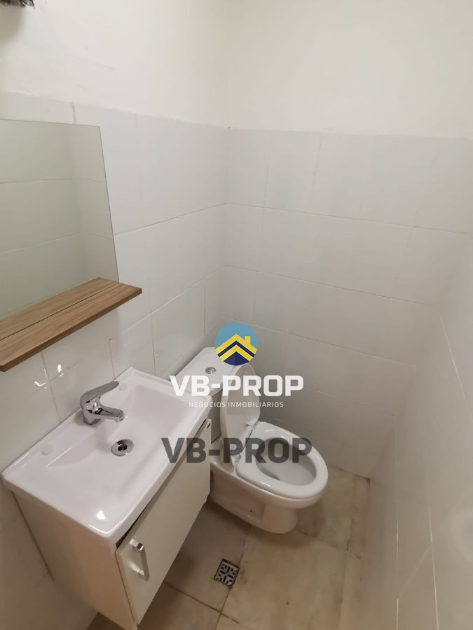 Local Comercial ID.48 - Alquiler Local Comercial Centro 