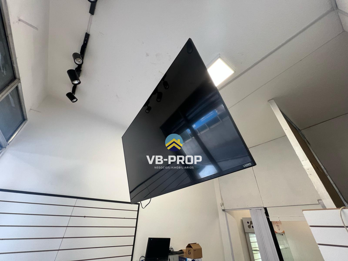 Local Comercial ID.419 - Alquiler local comercial galería cine opera DISPONIBLE 