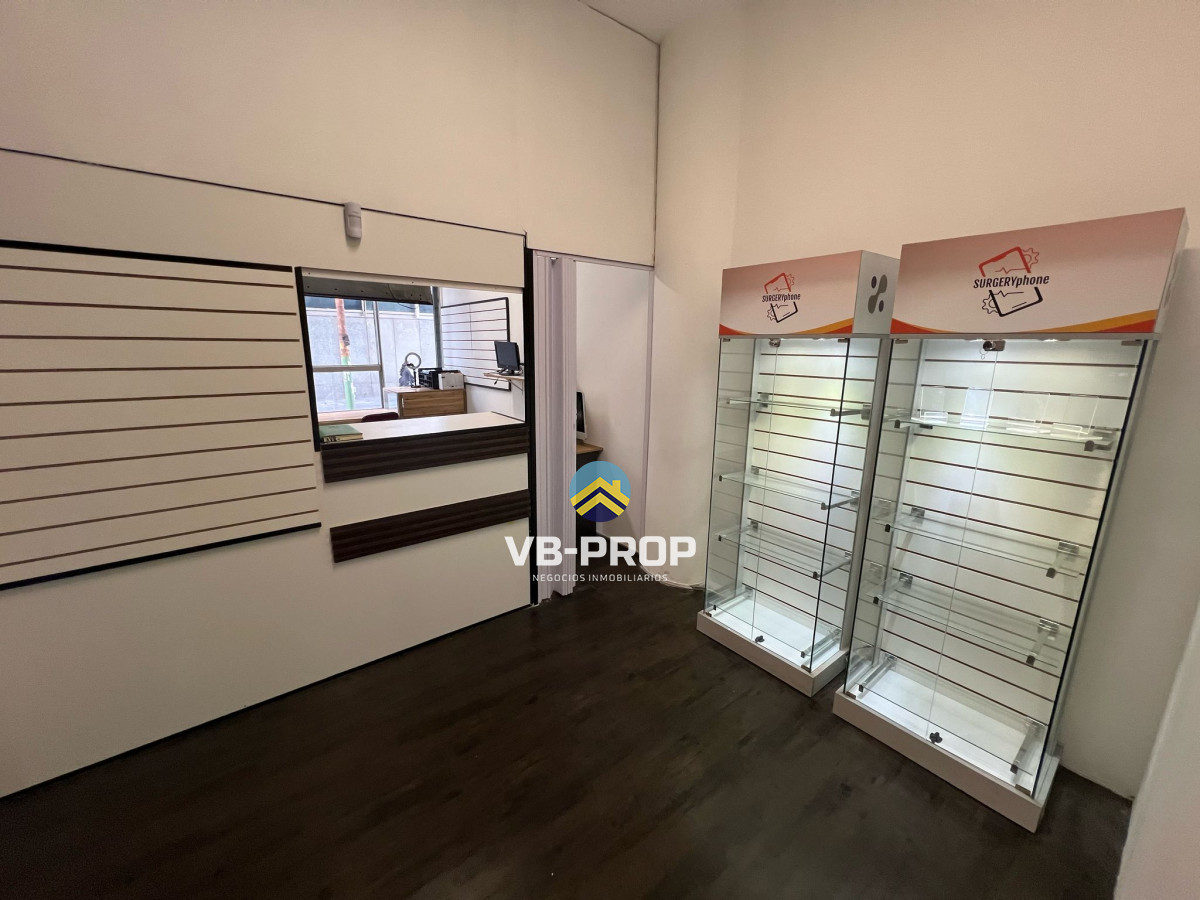 Local Comercial ID.419 - Alquiler local comercial galería cine opera DISPONIBLE 