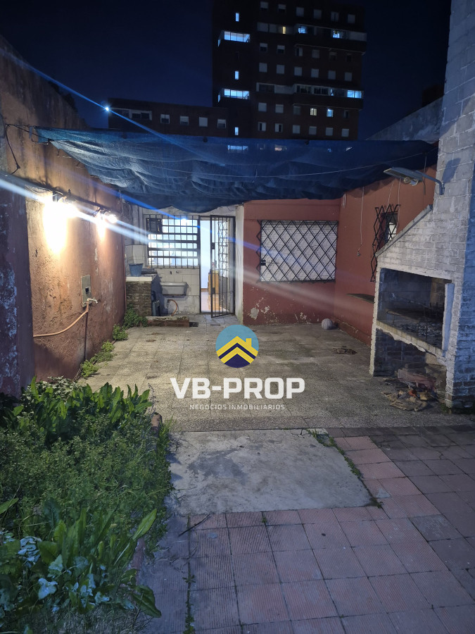 Local Comercial ID.435 - Venta terreno local comercial y apartamento en unión sobre 8 de octubre OPORTUNIDAD 