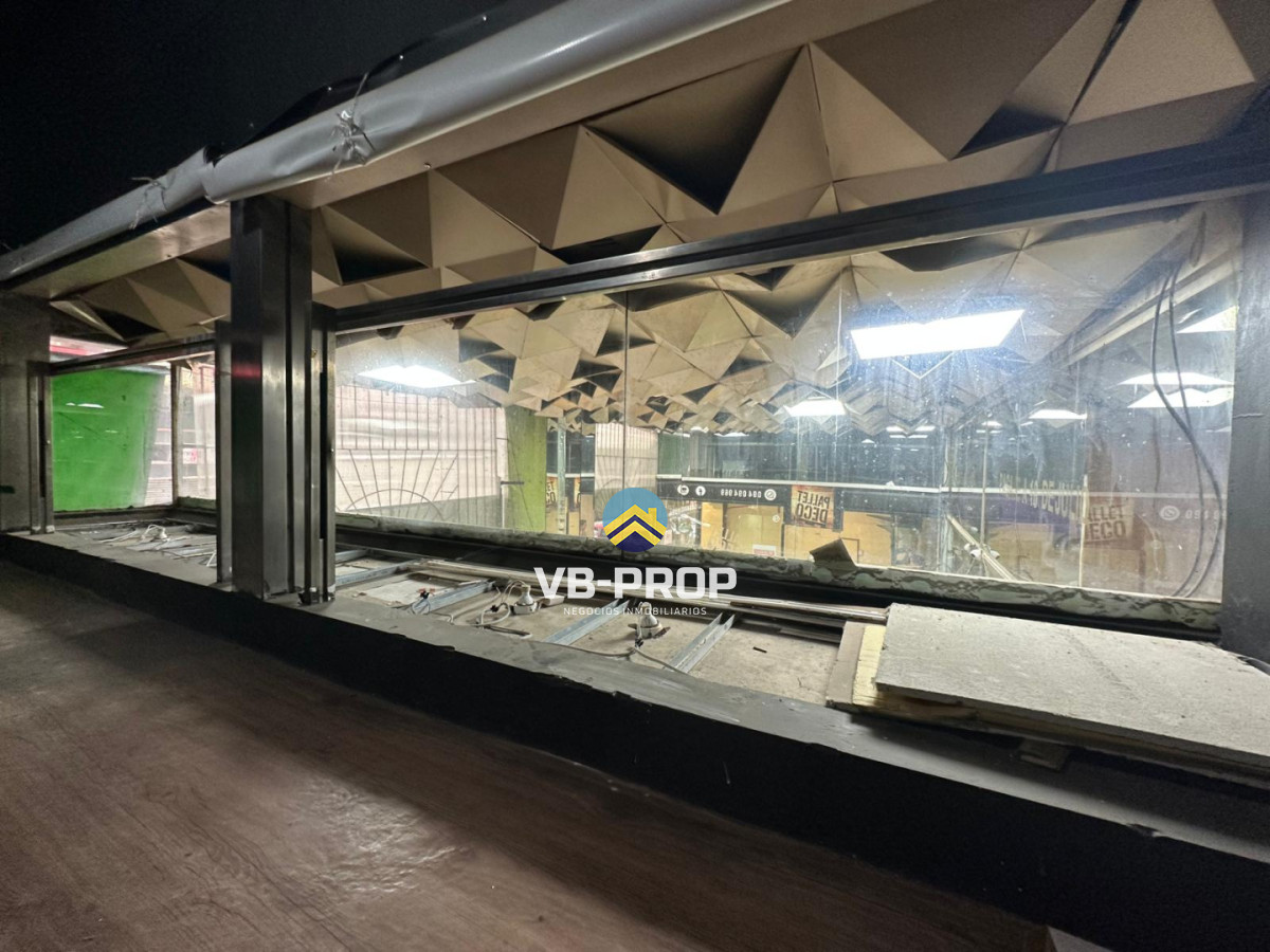 Local Comercial ID.468 - Alquiler local comercial galeria del sol