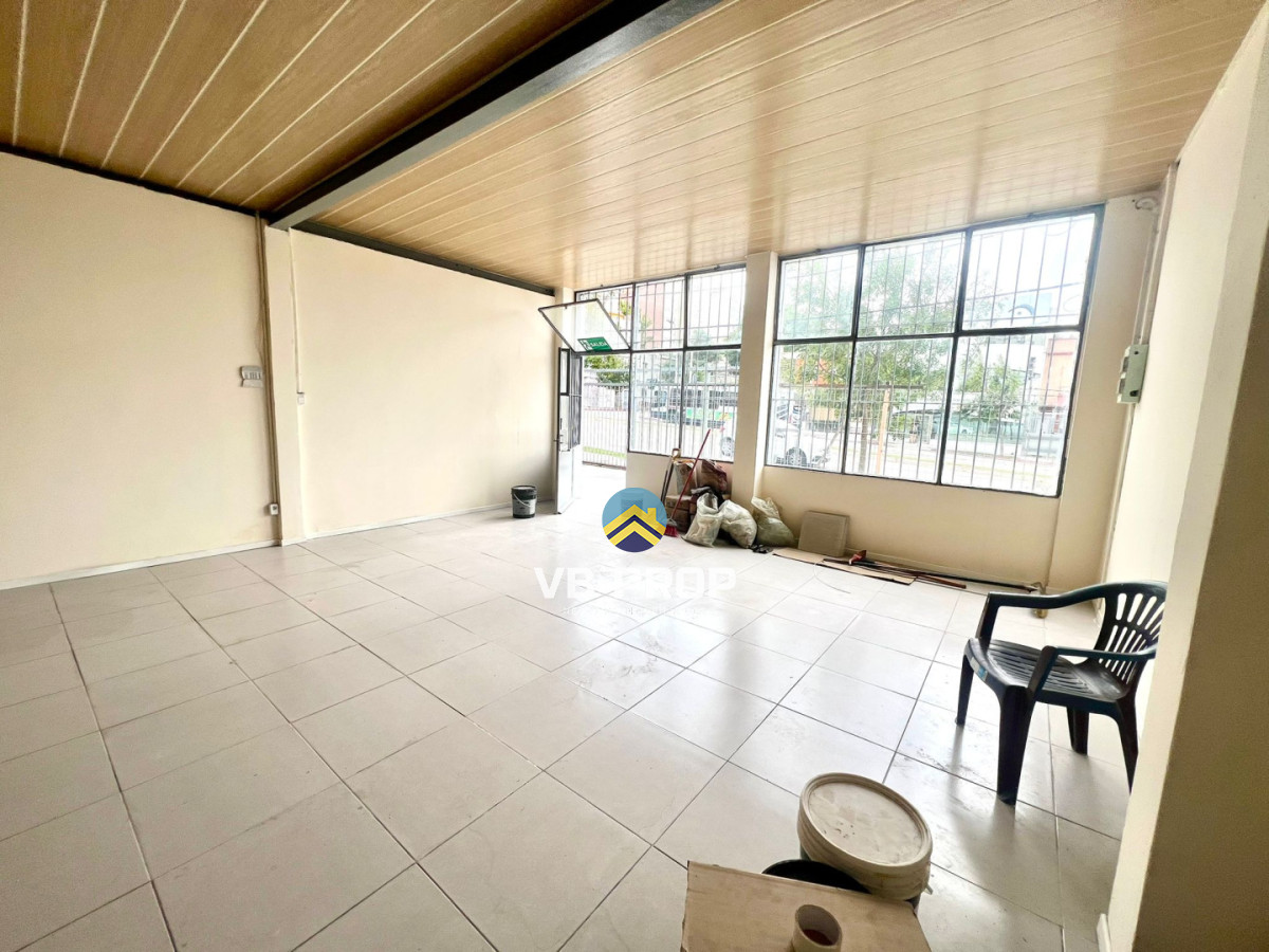 Local Comercial ID.478 - Alquiler local comercial deposito parque batlle 