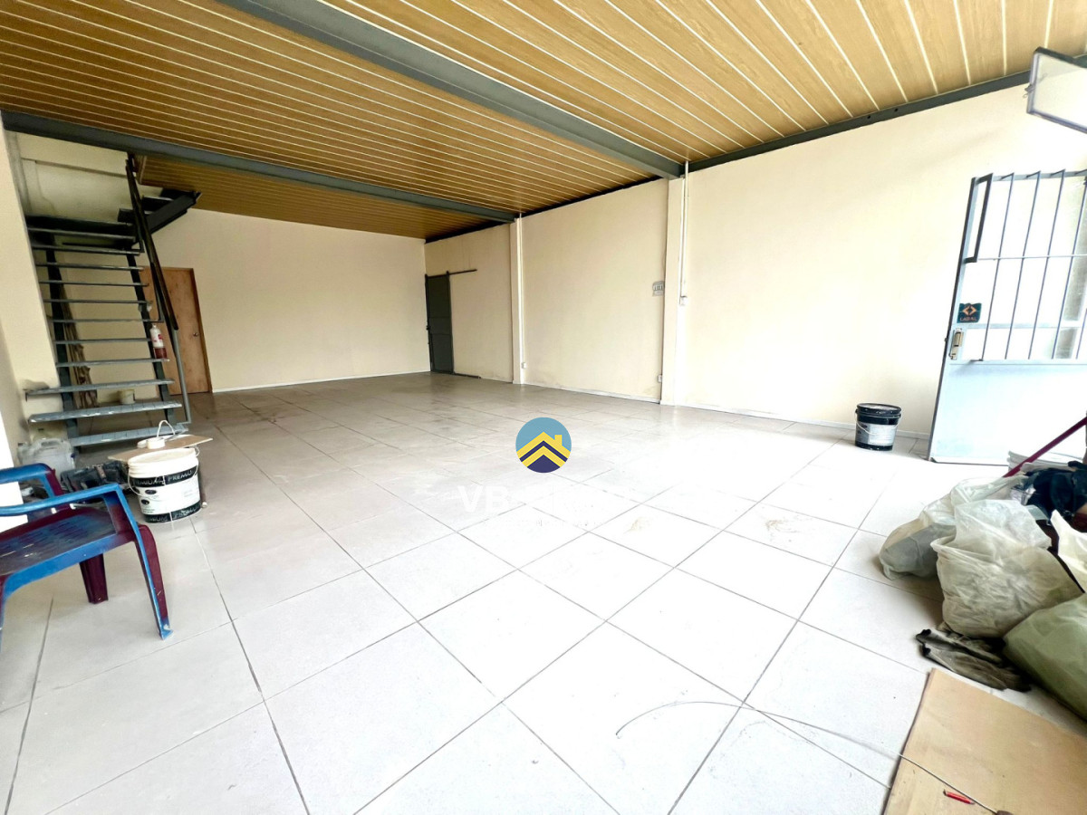 Local Comercial ID.478 - Alquiler local comercial deposito parque batlle 