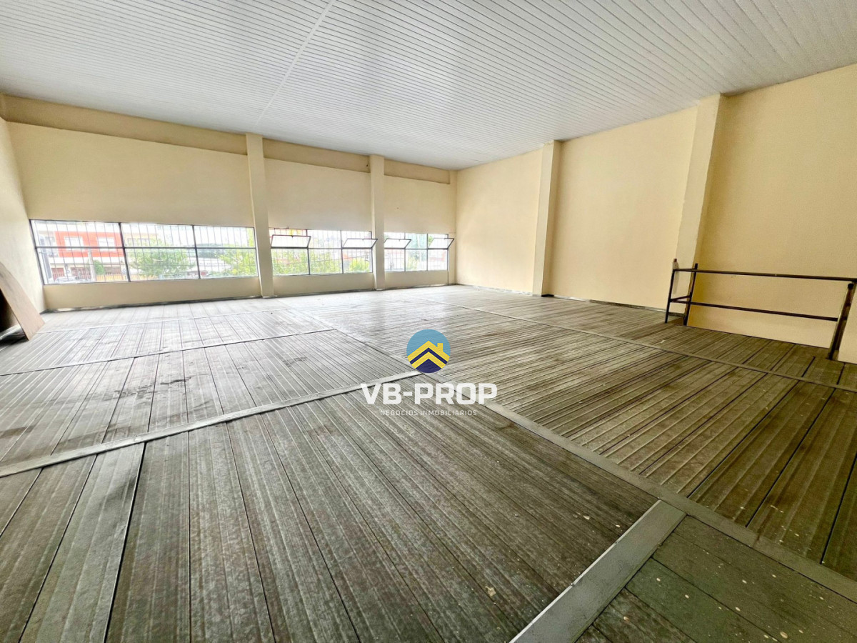 Local Comercial ID.478 - Alquiler local comercial deposito parque batlle 