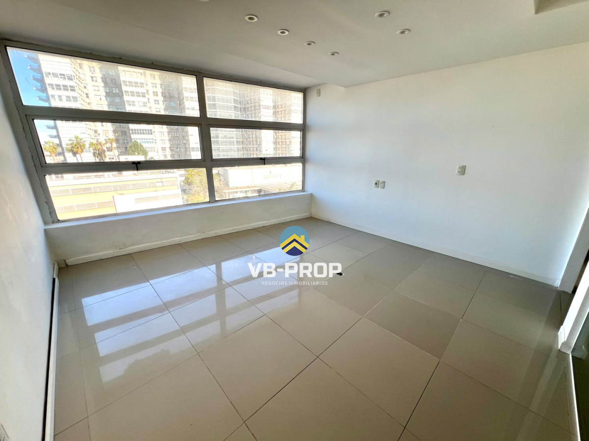 Oficina ID.494 - Alquiler consultorio oficinas apartamento la blanqueada parque batlle 
